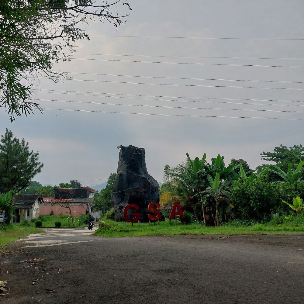 Tugu Batu Gede GSA