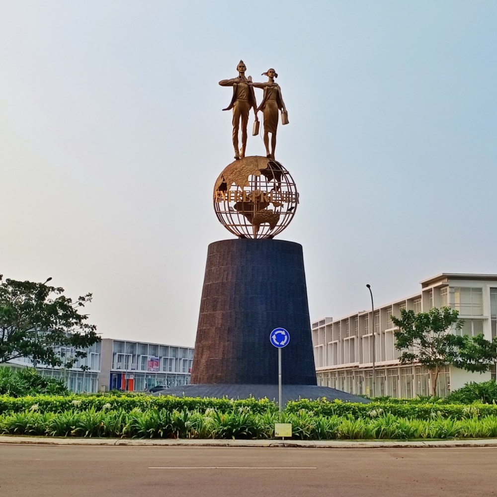 Patung Enterpreneur