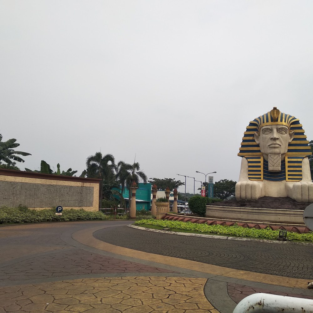 Sphinx Statue Cibubur, Bogor Timur