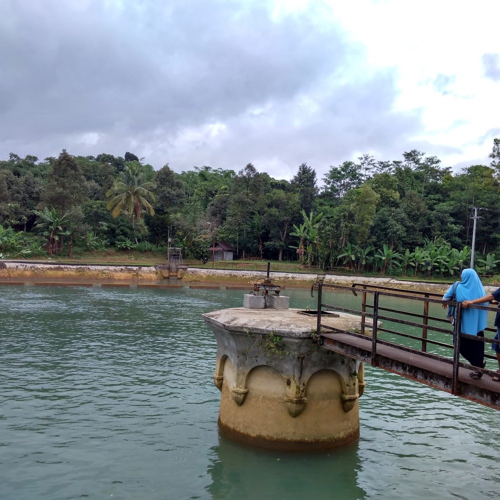 Bendungan Dam Cikuluwung