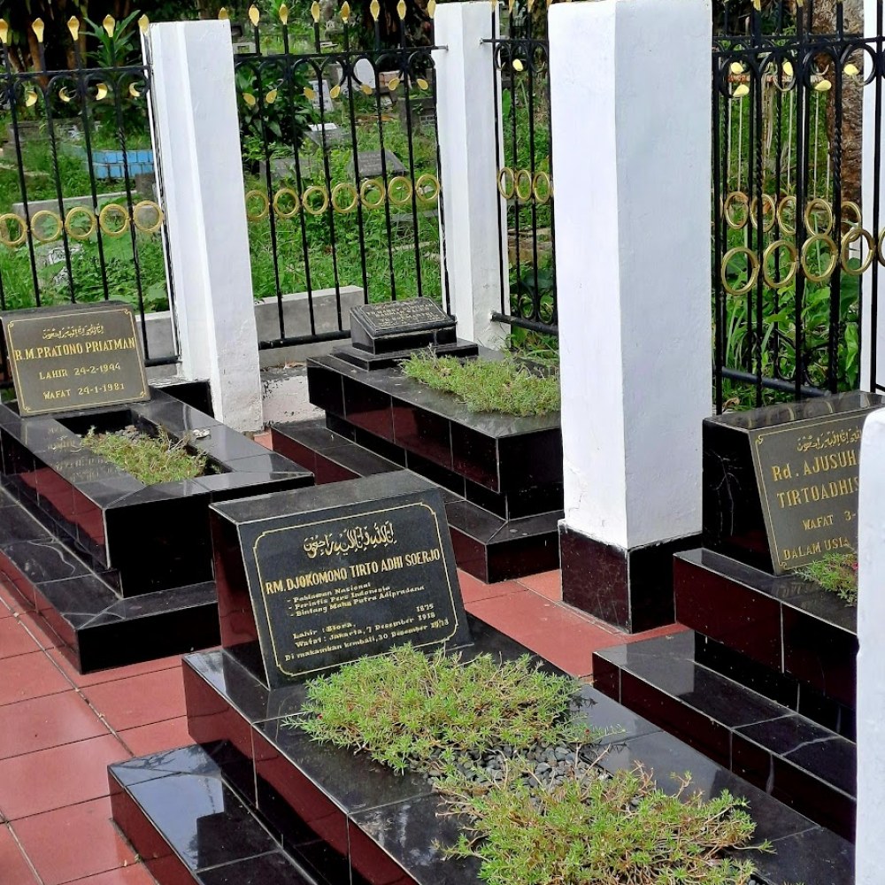 Pusaka PN Tirto 'Minke' Adhi Soerjo