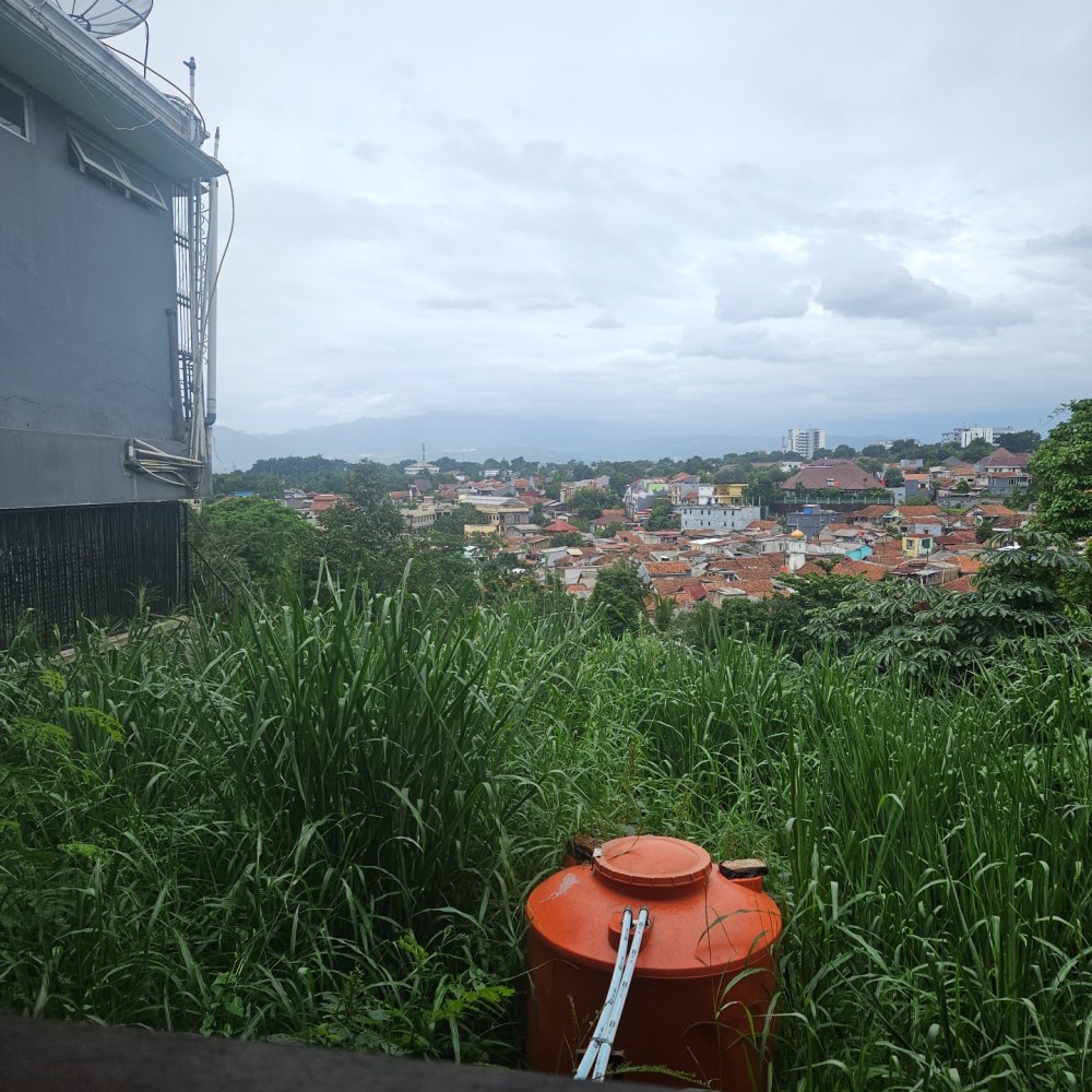 Gunung Putri