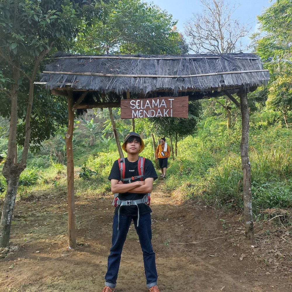 Bukit Palasari, Sukamakmur