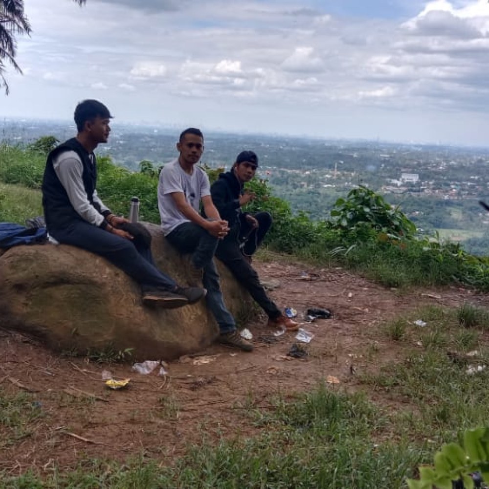 Puncak Rarata
