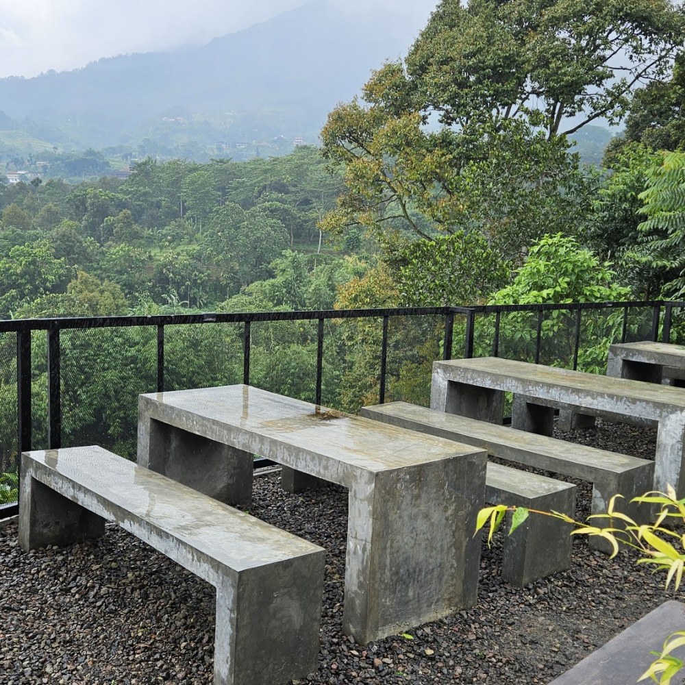 Villa Lembah Loji