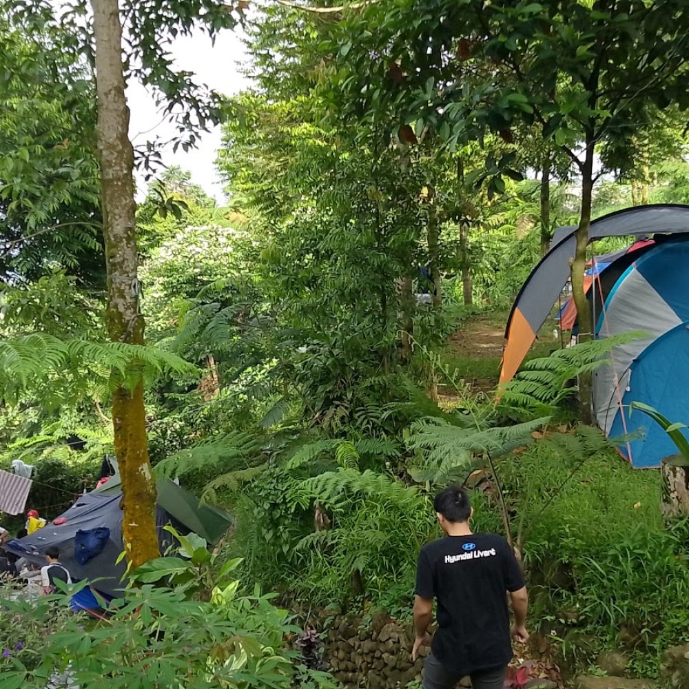 Camping ground curug goa lumut