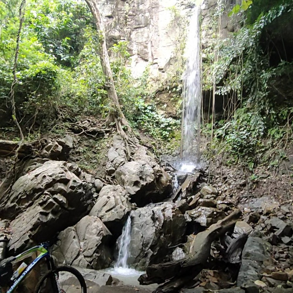 Curug Cinyalindung