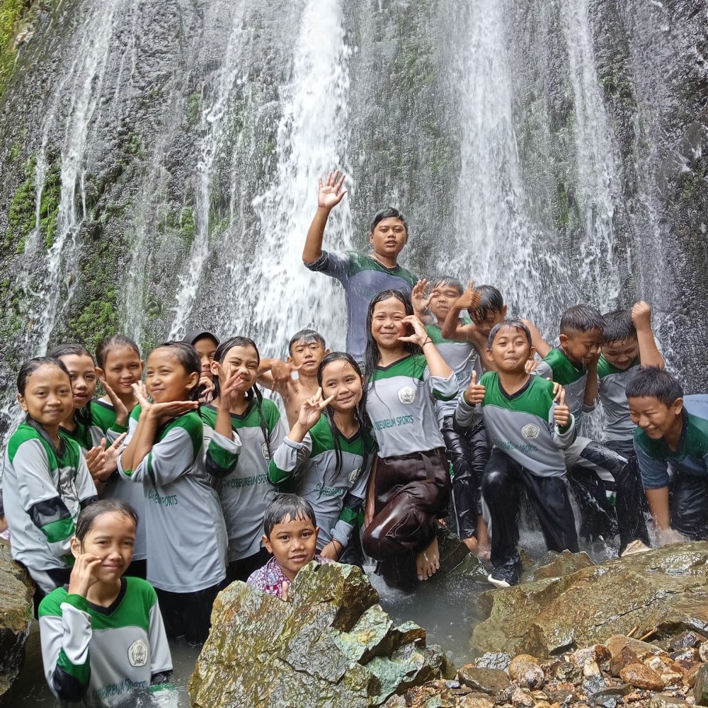 curug cibereum babakan