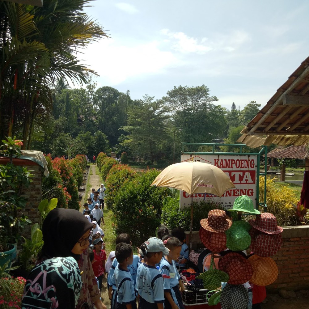 Taman Wisata Cinangneng