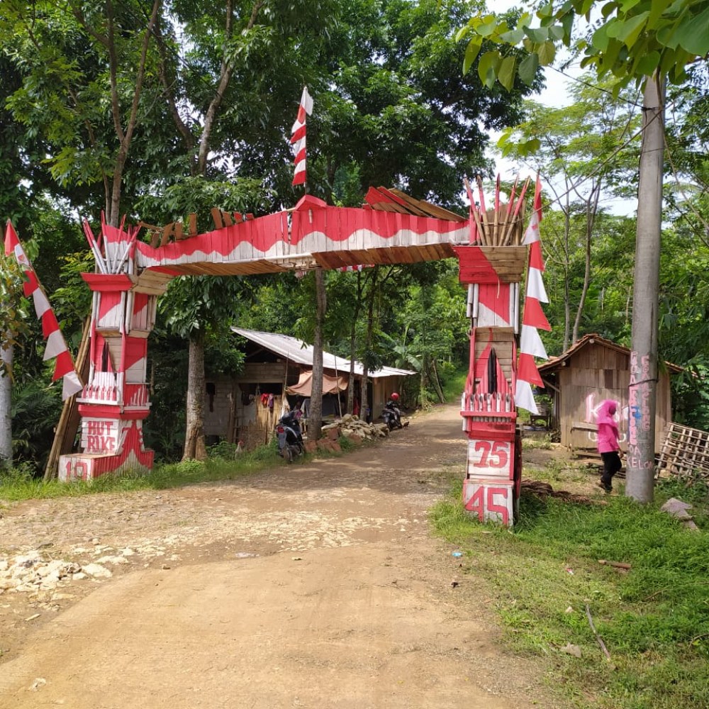 Goa Kelong Jonggol