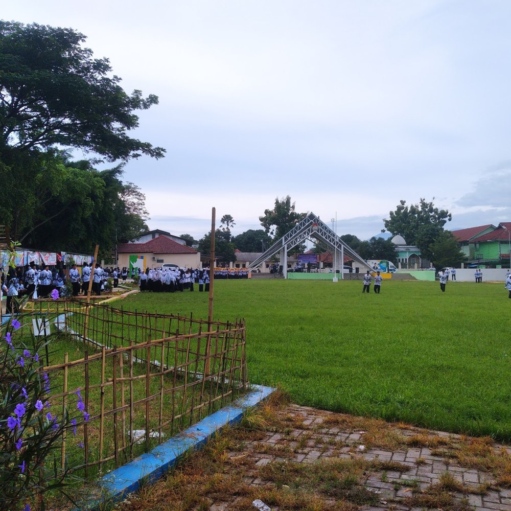 Lapangan Badak Putih Cariu