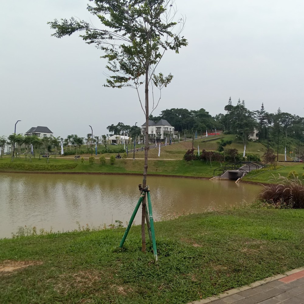 Danau Summarecon Bogor