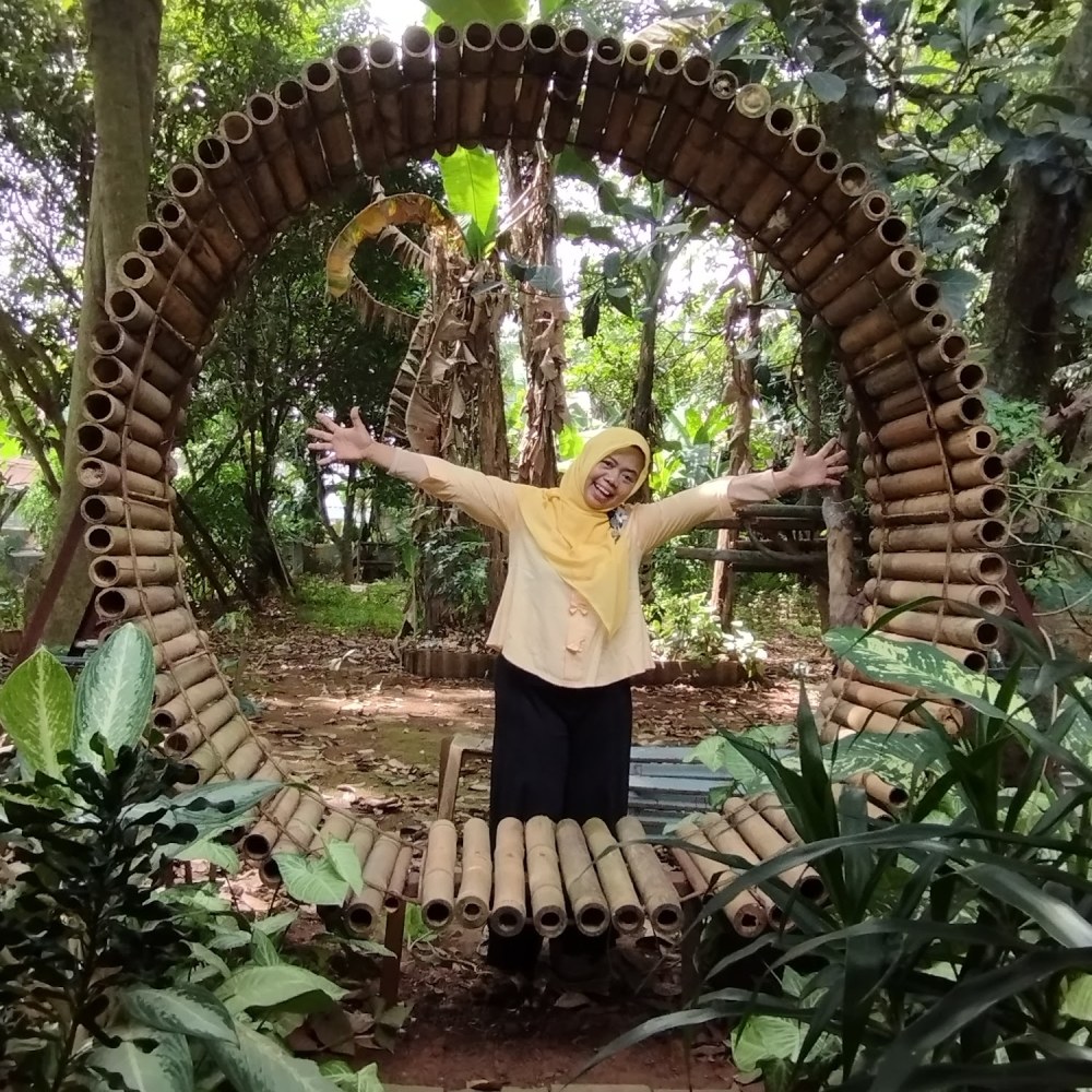 Saung nini cileungsi