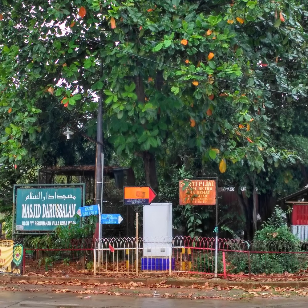 Taman Burung Vila Nusa Indah