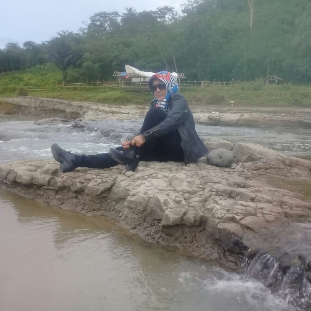Lapangan Geologi Cipamingkis, Jonggol