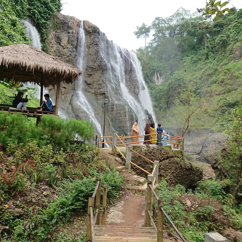 Curug Caweni