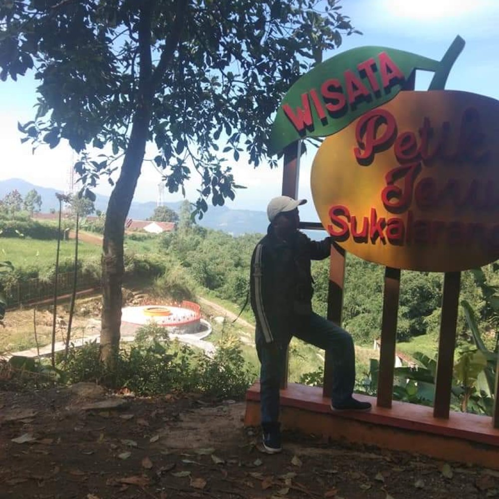 Wisata Kebun Jeruk Sukabumi