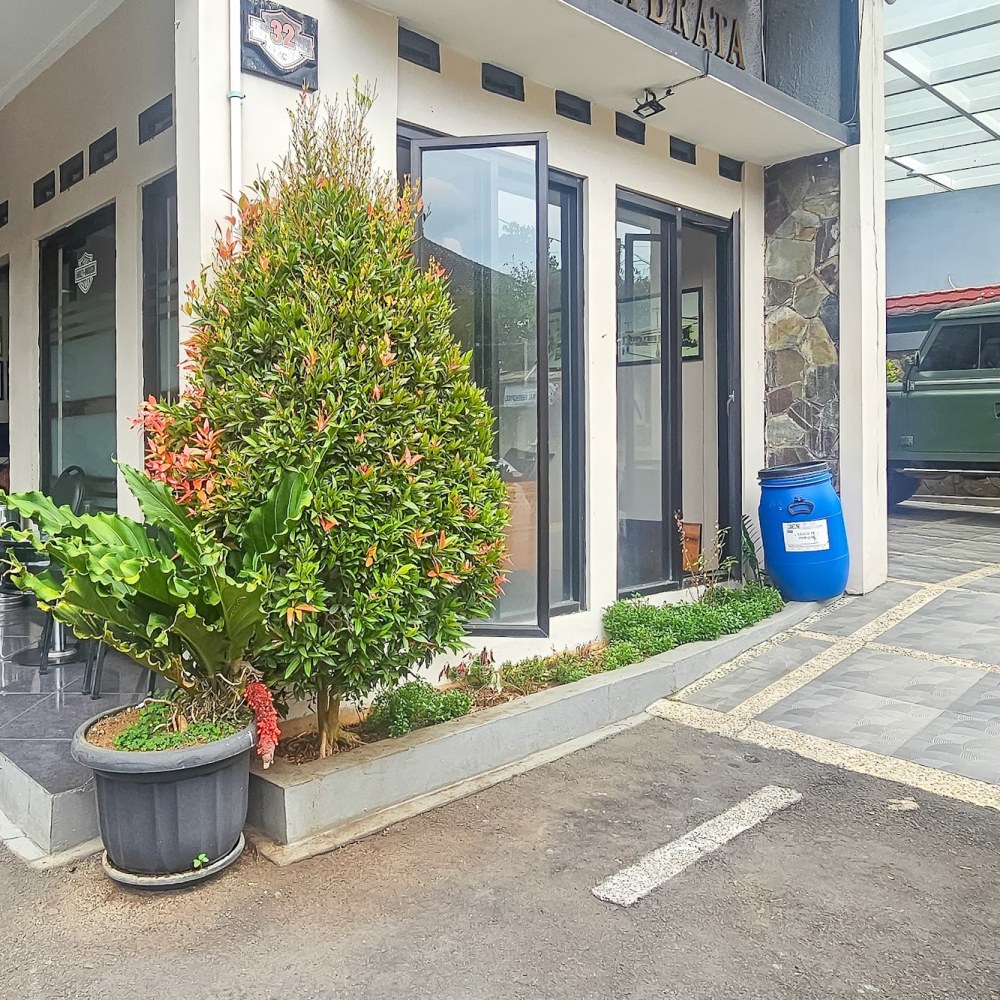 Wisma Brata Mitra RedDoorz