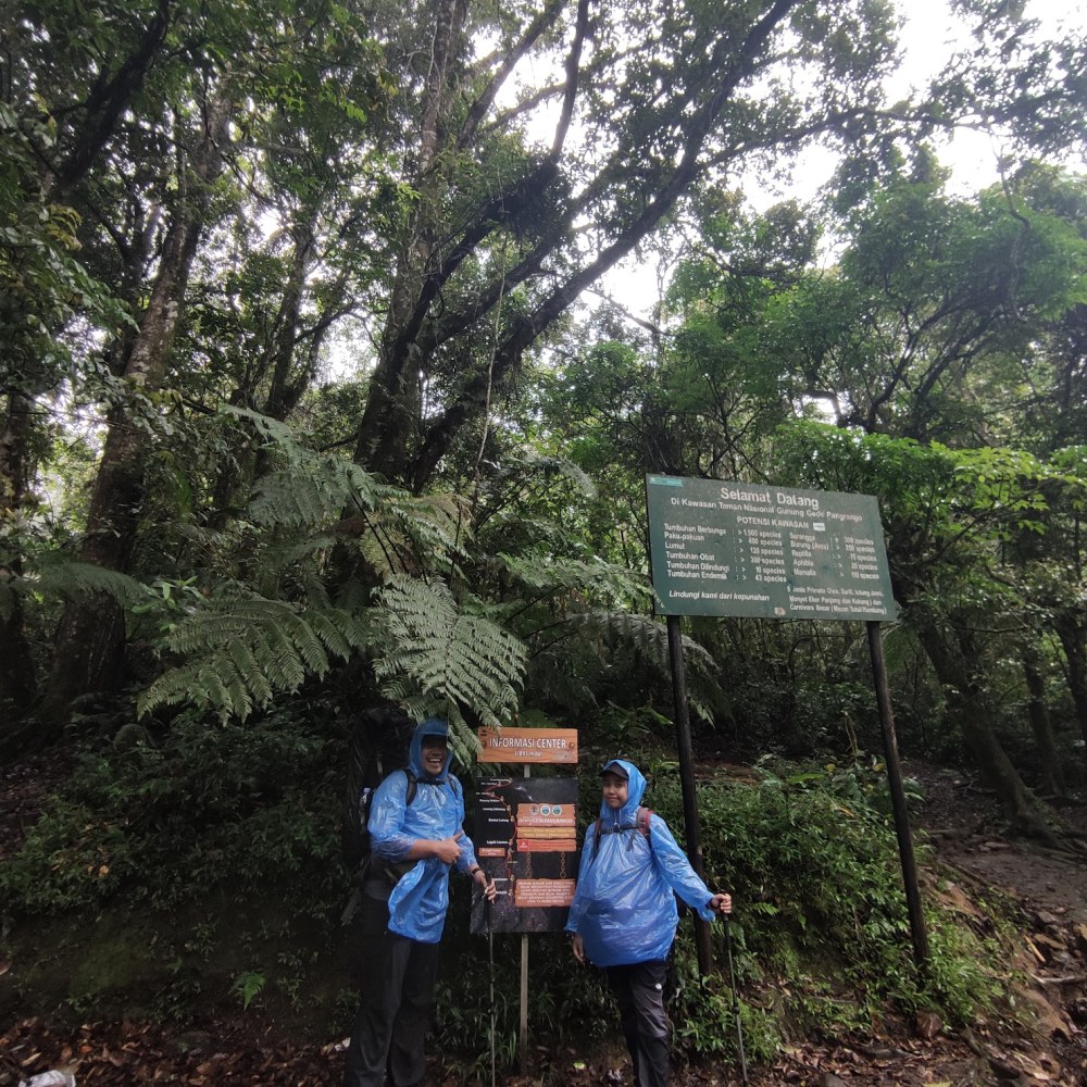 Basecamp Gunung Gede Via Putri Ibu Haji