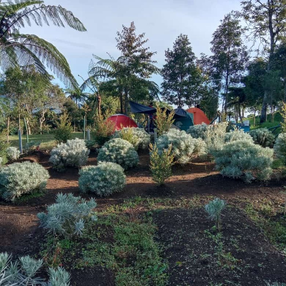 Camping Ground Bobojong