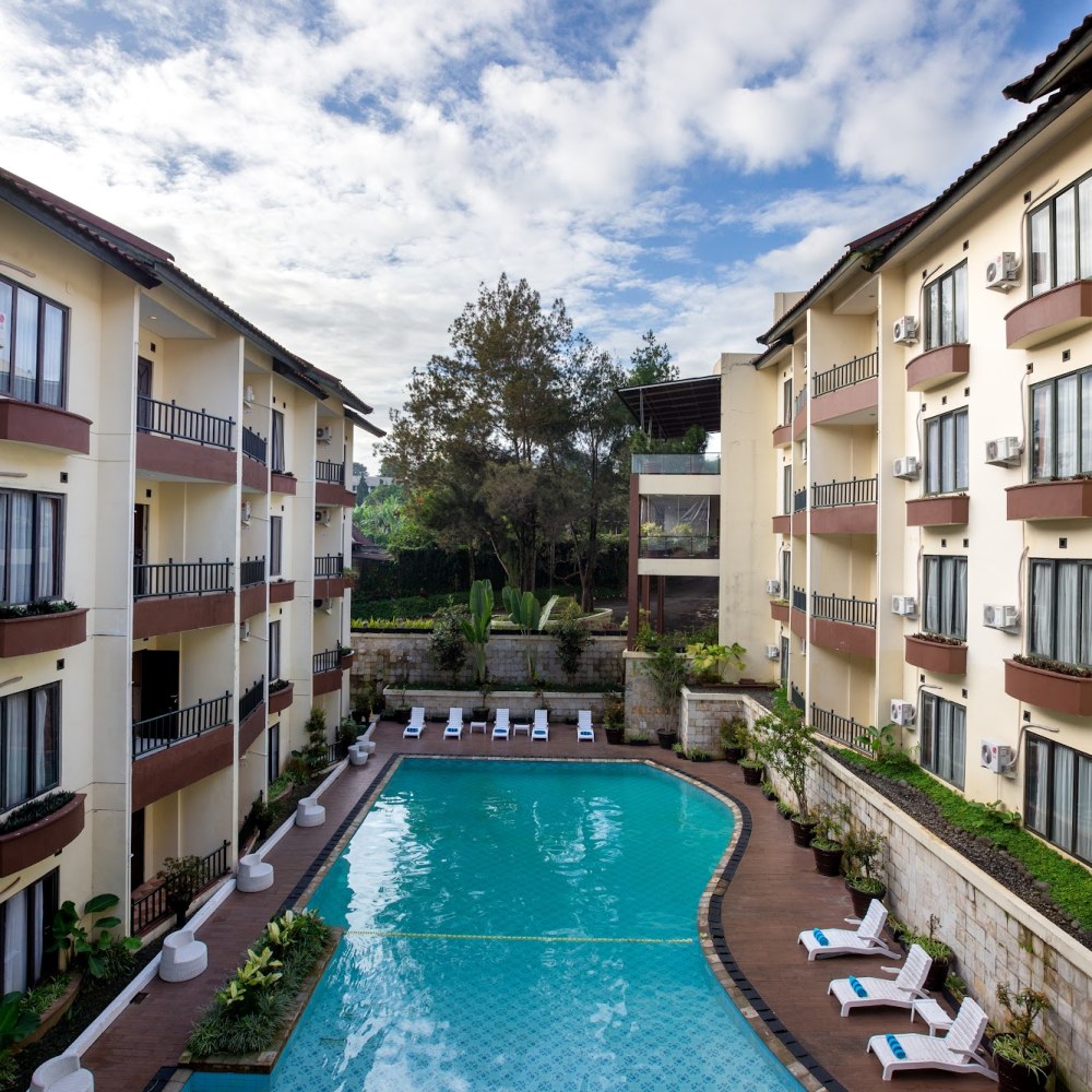 Palace Hotel Cipanas