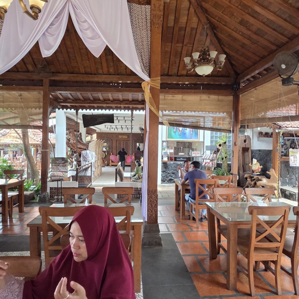 Resto Lesung Mas