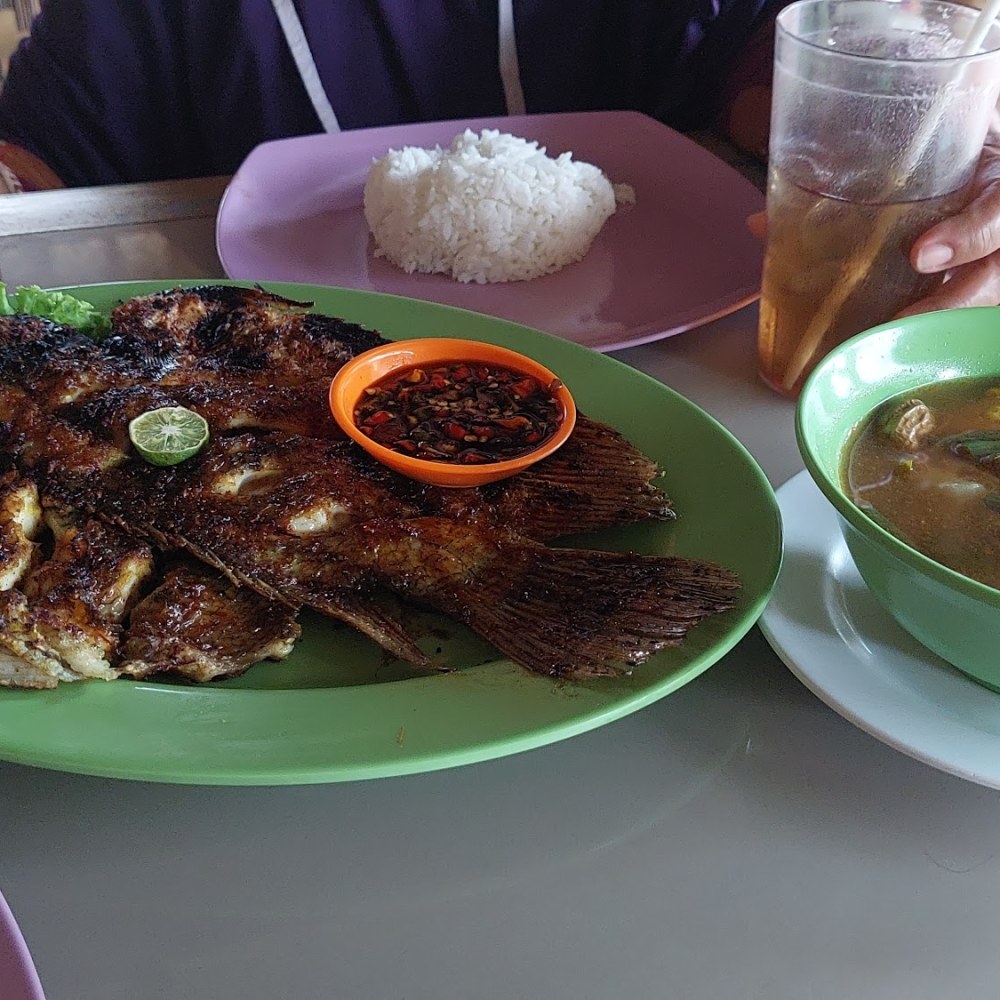 RM lesehan bambu cah bagus