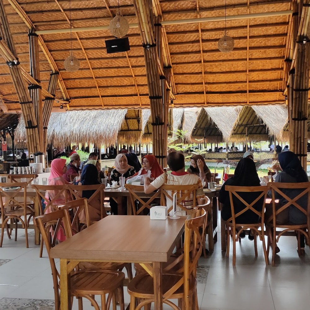 KAMPUNG KECIL VIVO MALL