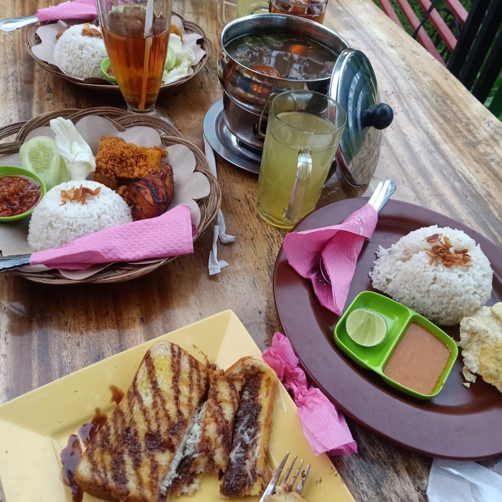 DMS Cafe
