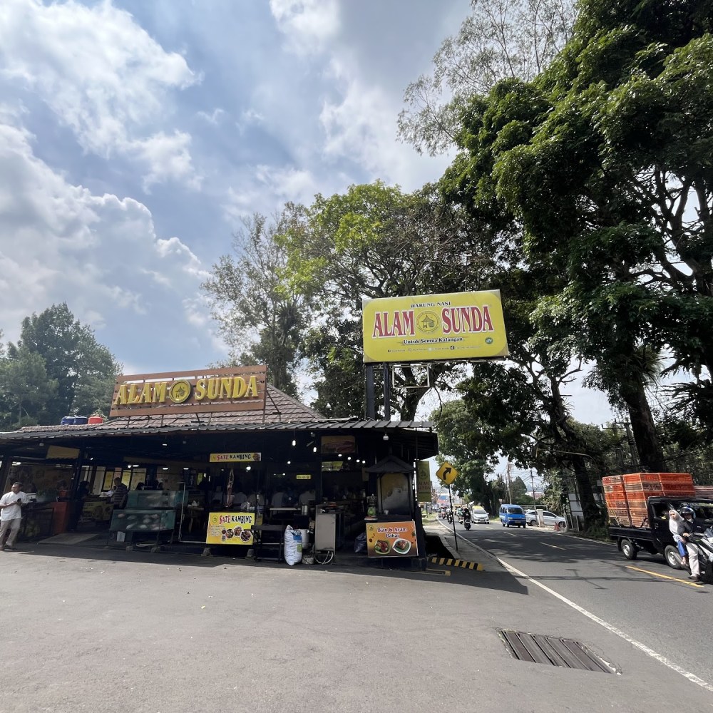Warung Nasi Alam Sunda Pacet