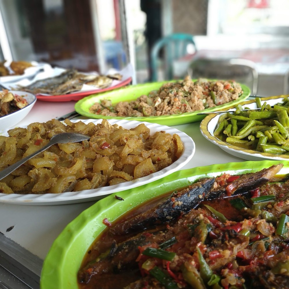 Warung Tengsaw Sukamakmur, Jonggol